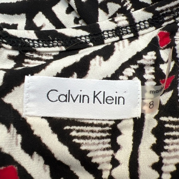 Calvin Klein Geometric Print Sleeveless Jumpsuit‎ - Picture 5 of 6